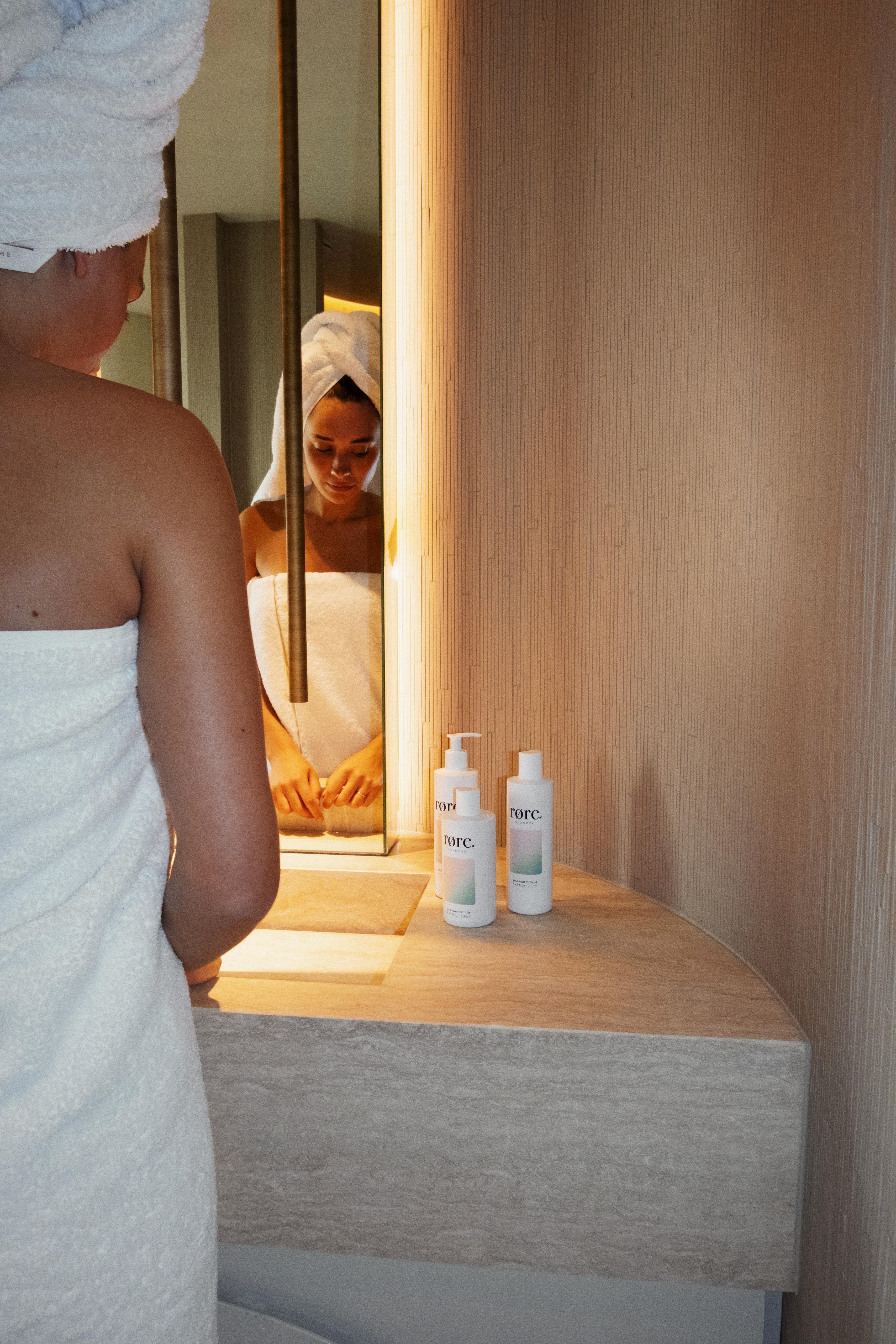 Personalized leave-in conditioner for straight hair